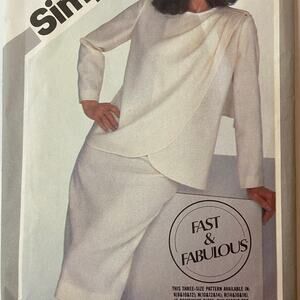 Simplicity 5791 Skirt Jacket Pattern Miss 8-18 Tulip Hem Unlined Straight Wrap